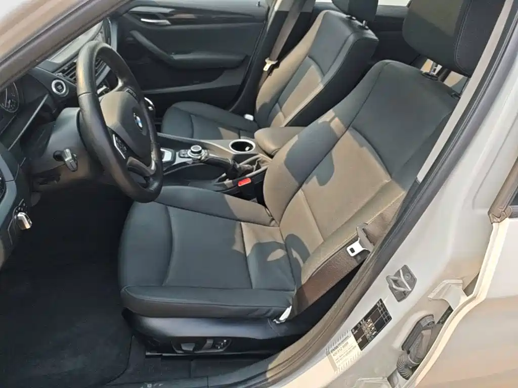 BMW X1 — миниатюра 15