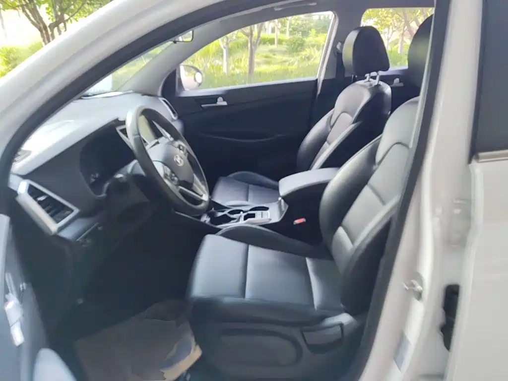 Hyundai Tucson — миниатюра 15