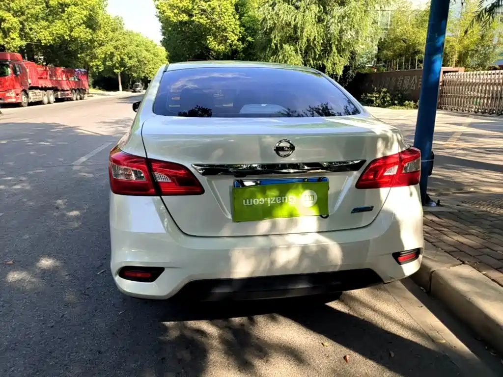 Nissan Sylphy — миниатюра 6