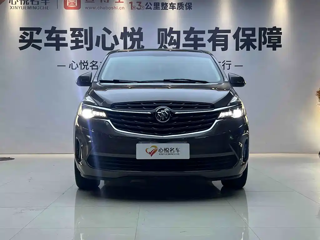 Buick GL8 — миниатюра 2