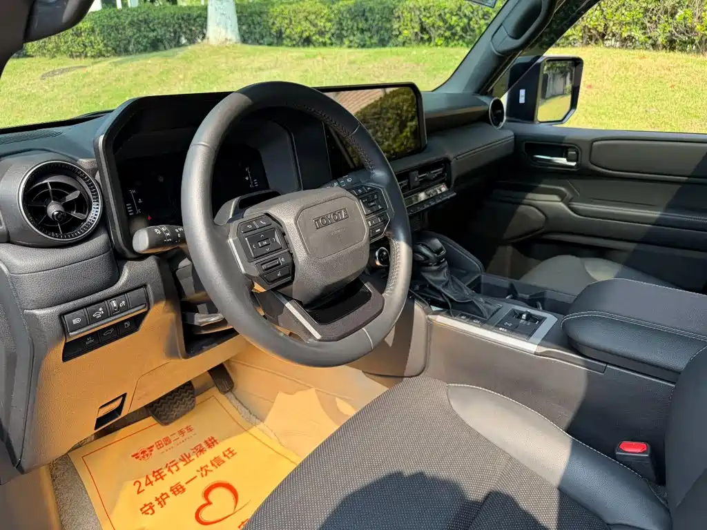 Toyota Prado — миниатюра 7