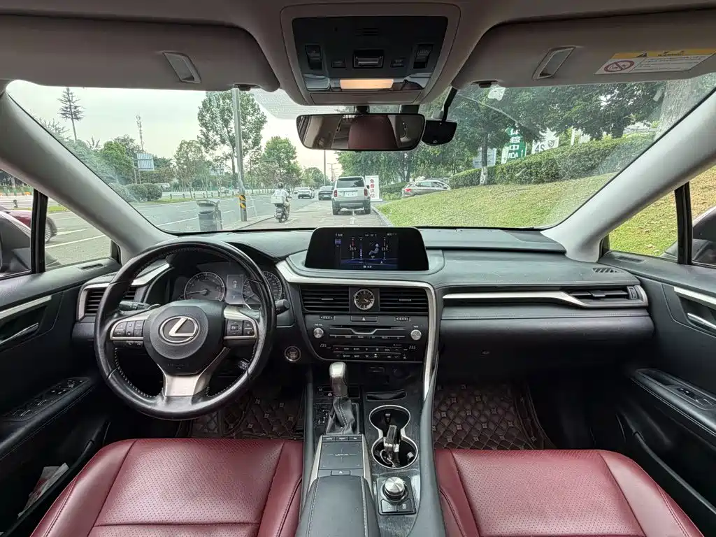 Lexus RX — миниатюра 13