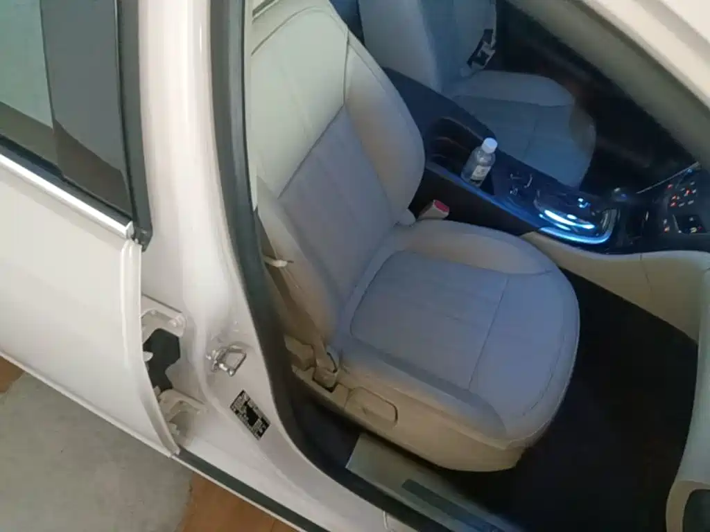 Buick Regal — миниатюра 25