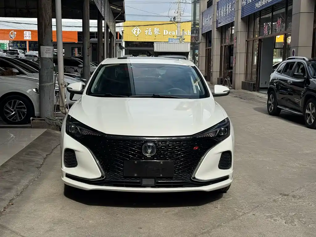 Changan Eado — миниатюра 2