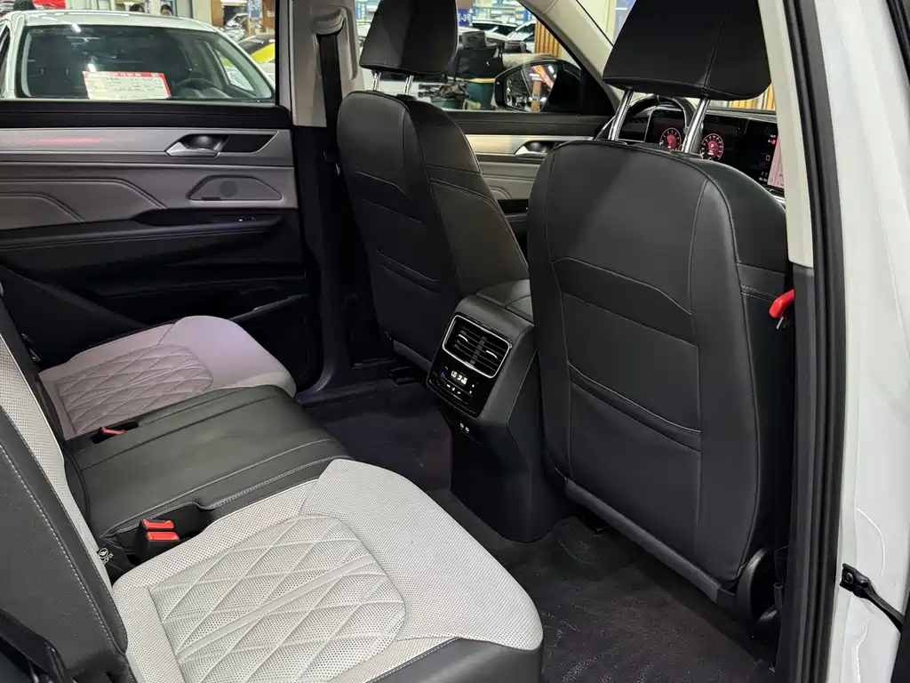 Volkswagen Tavendor — миниатюра 8