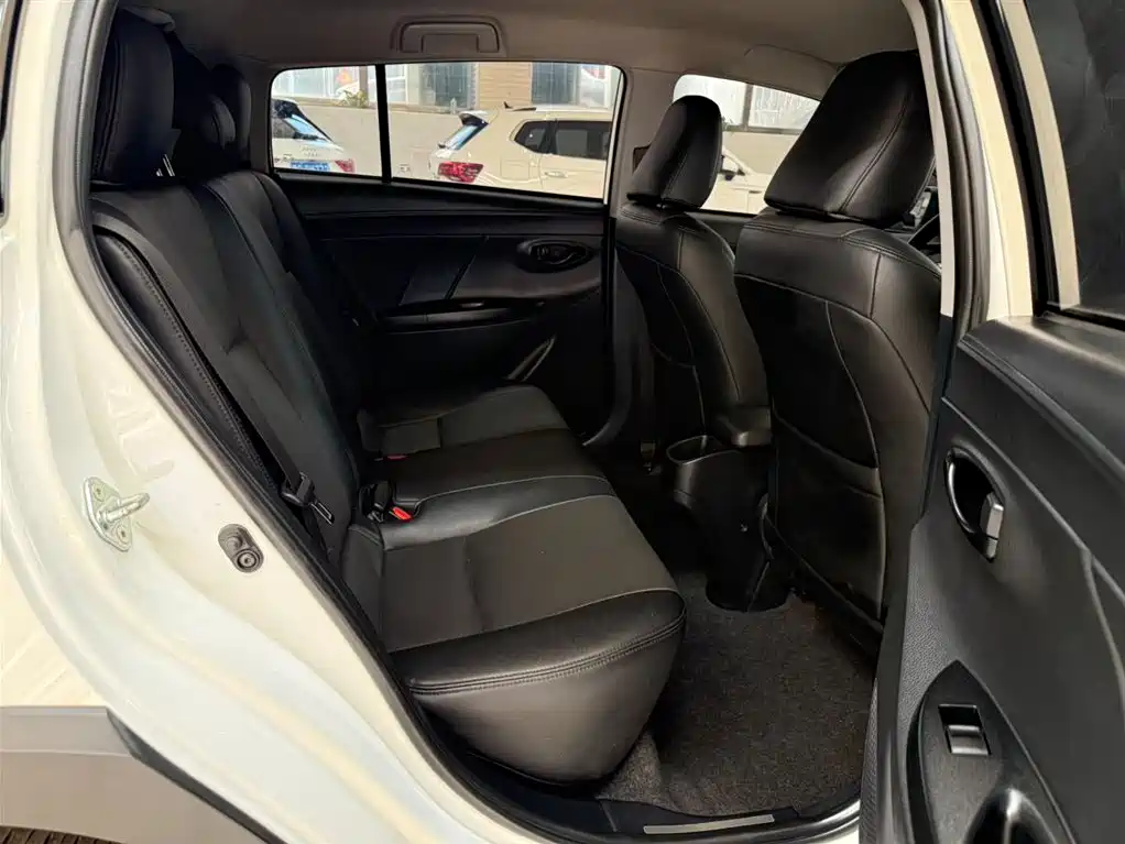 TOYOTA YARIS L ZHIXUAN