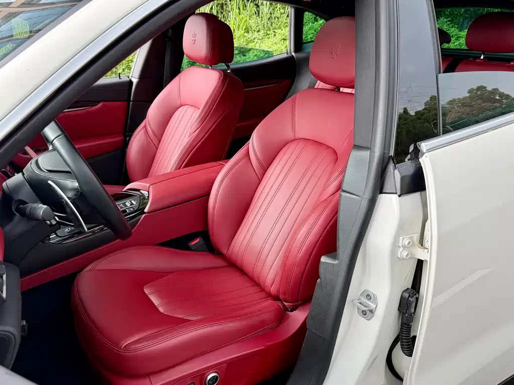 Maserati Levante — миниатюра 10