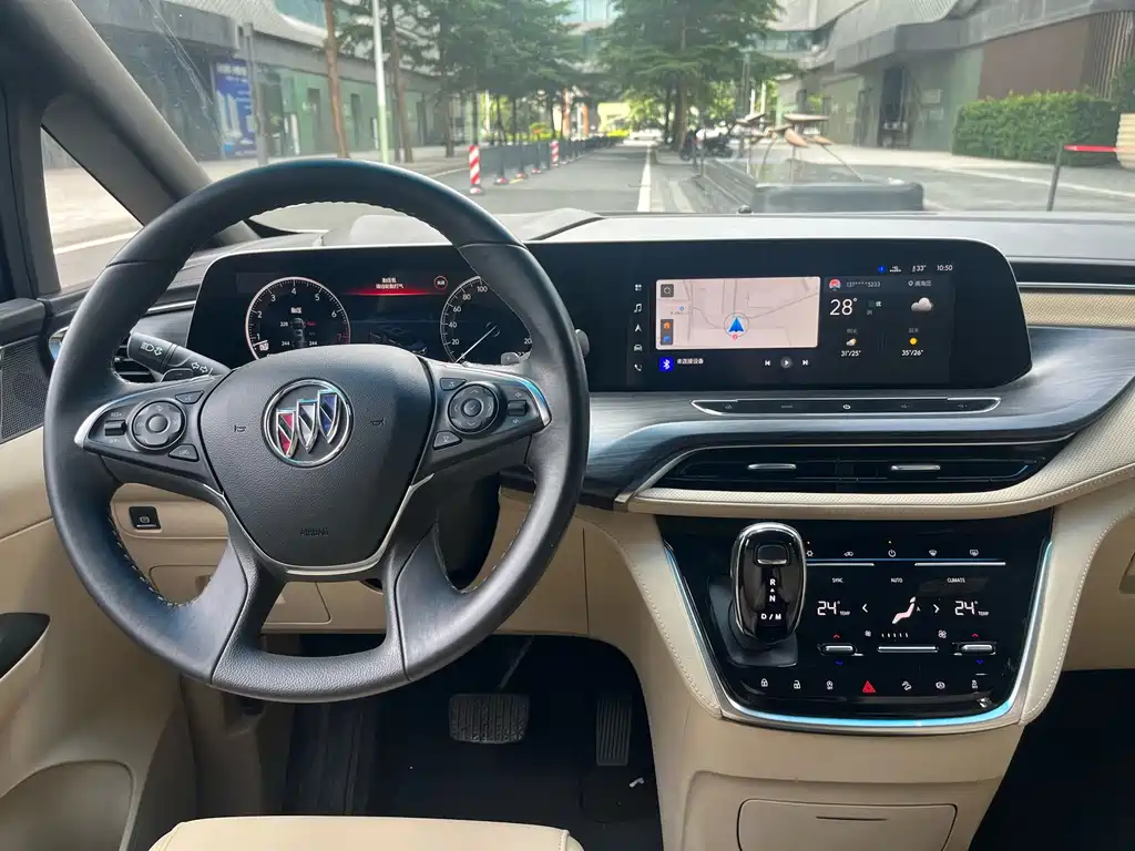 Buick GL8 — миниатюра 30
