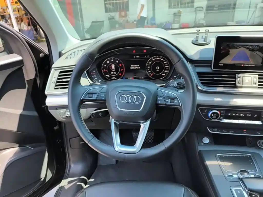 Audi Q5L — миниатюра 11