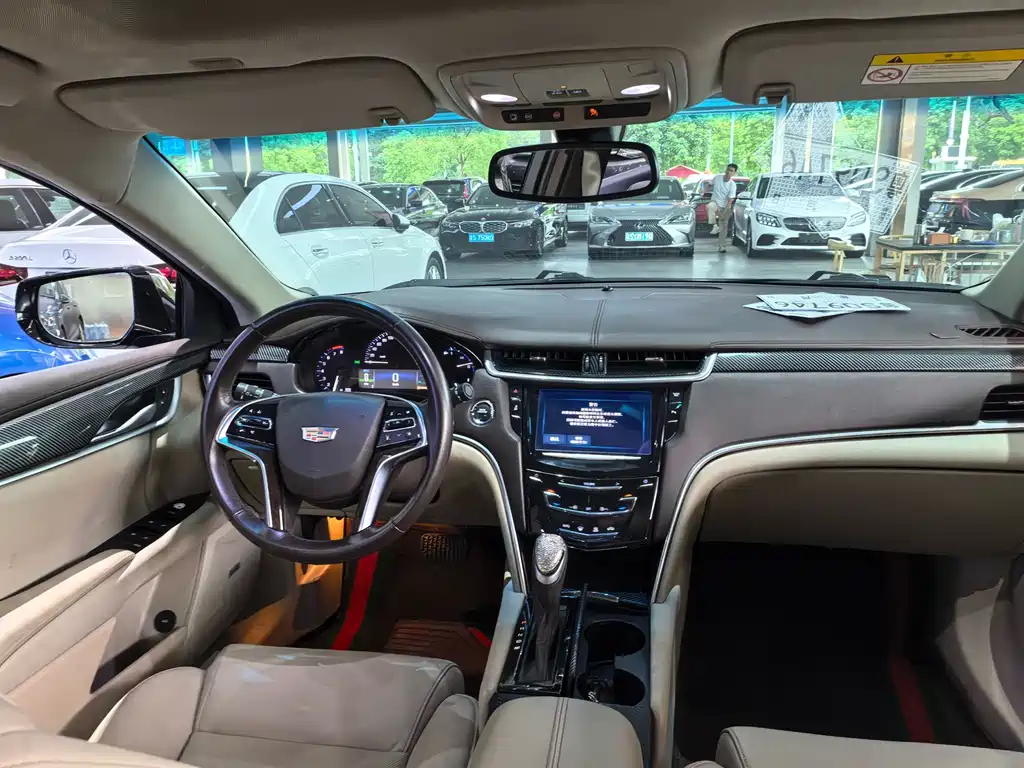 Cadillac XTS — миниатюра 4