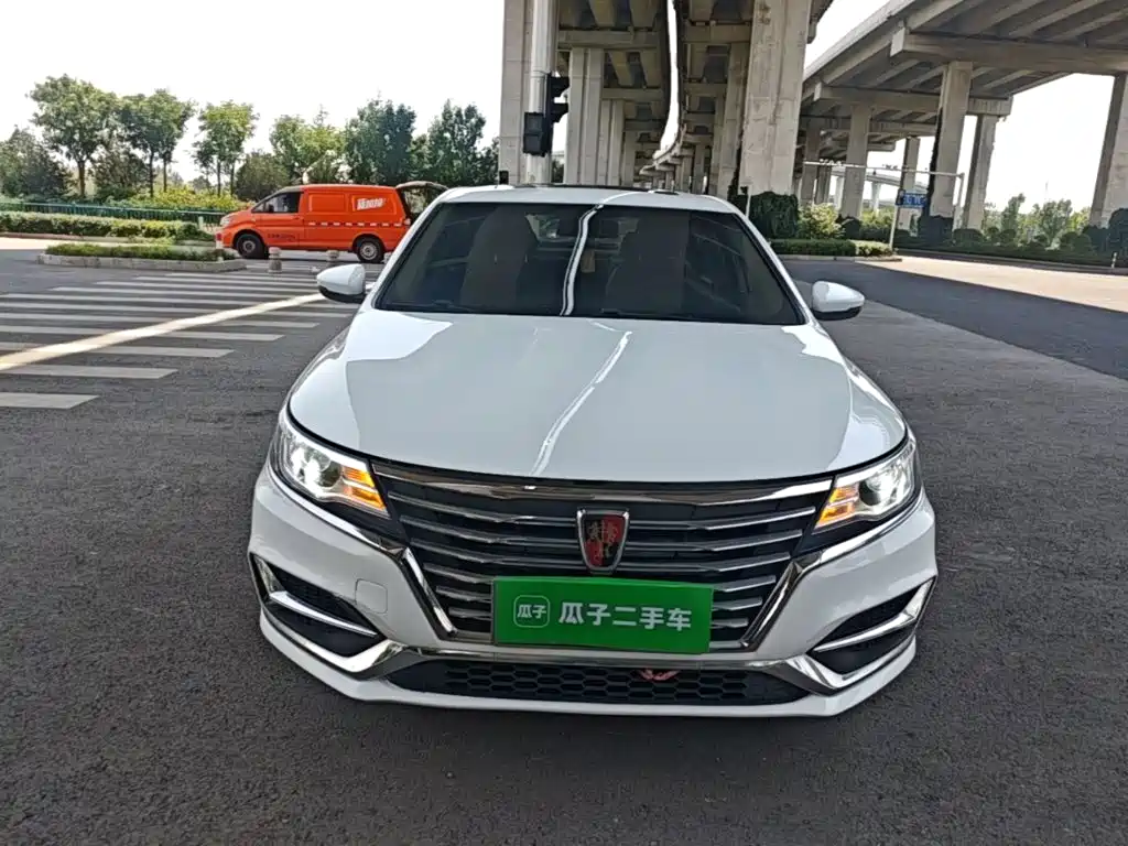 Roewe Roewe i6 Classic — миниатюра 3