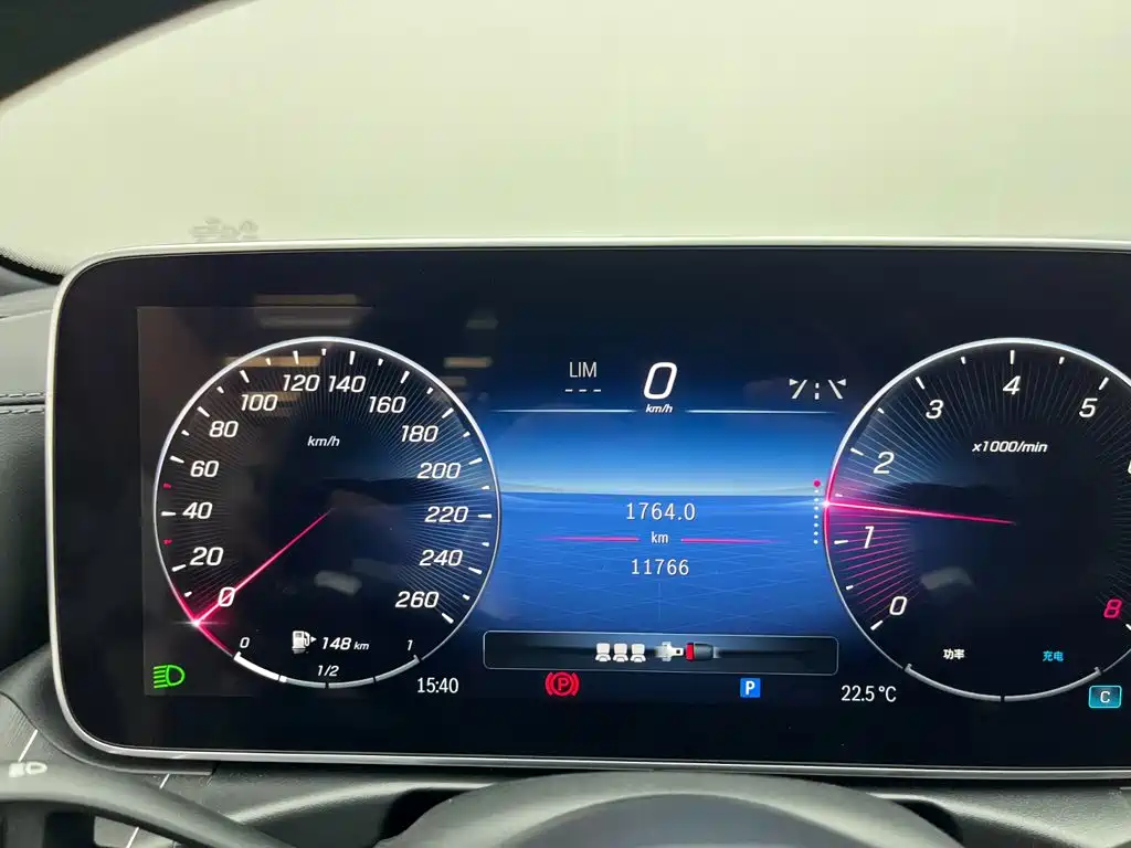 Mercedes-Benz C-Class — миниатюра 10