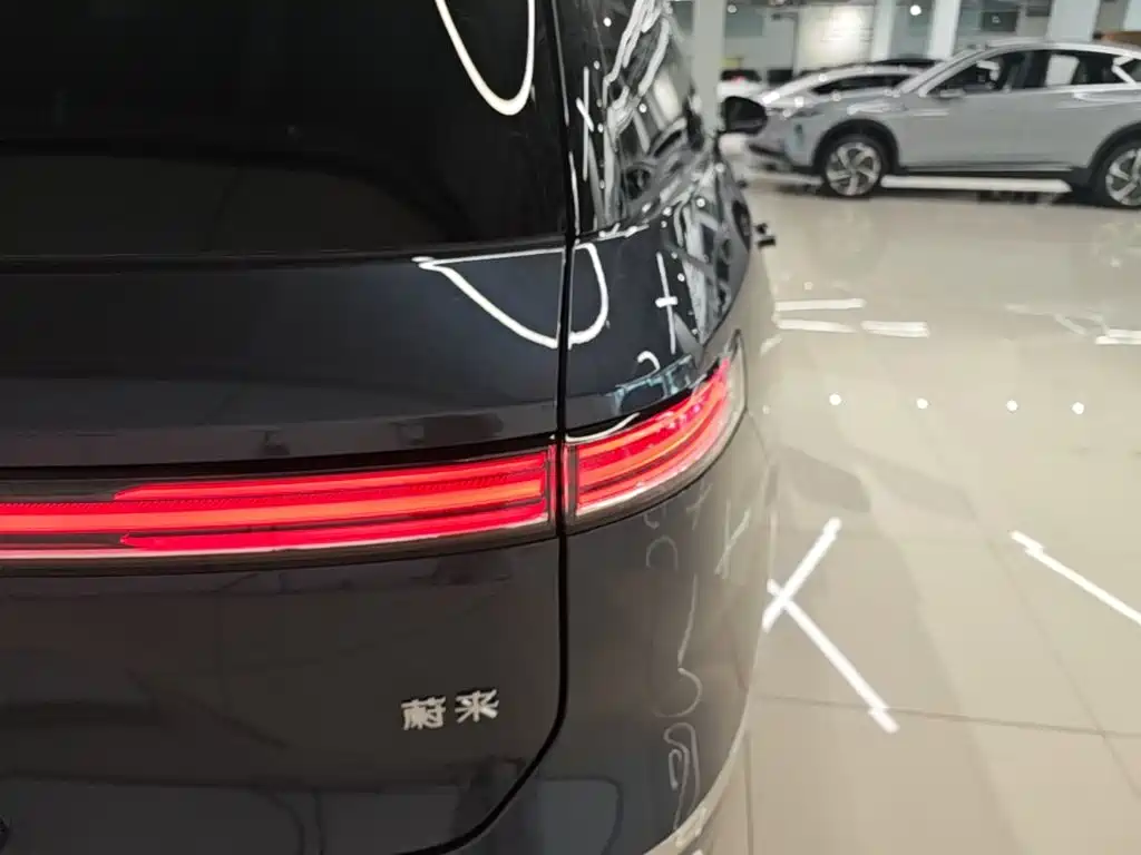 NIO ES8 — миниатюра 8