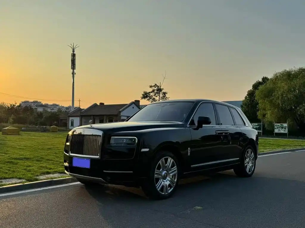 Rolls-Royce Cullinan — миниатюра 2