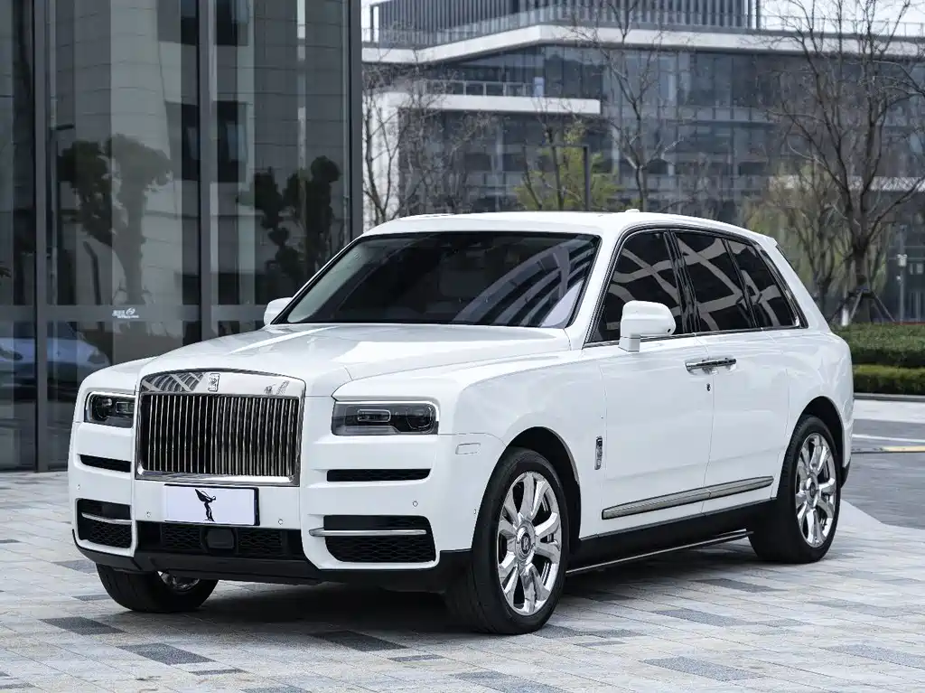 Rolls-Royce Cullinan 2024