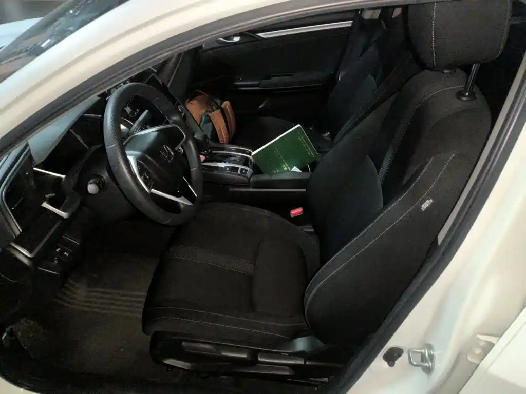 Honda Civic — миниатюра 12