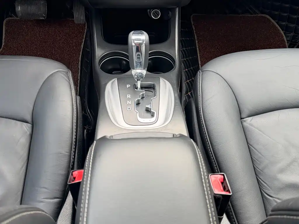 Dodge Journey — миниатюра 10