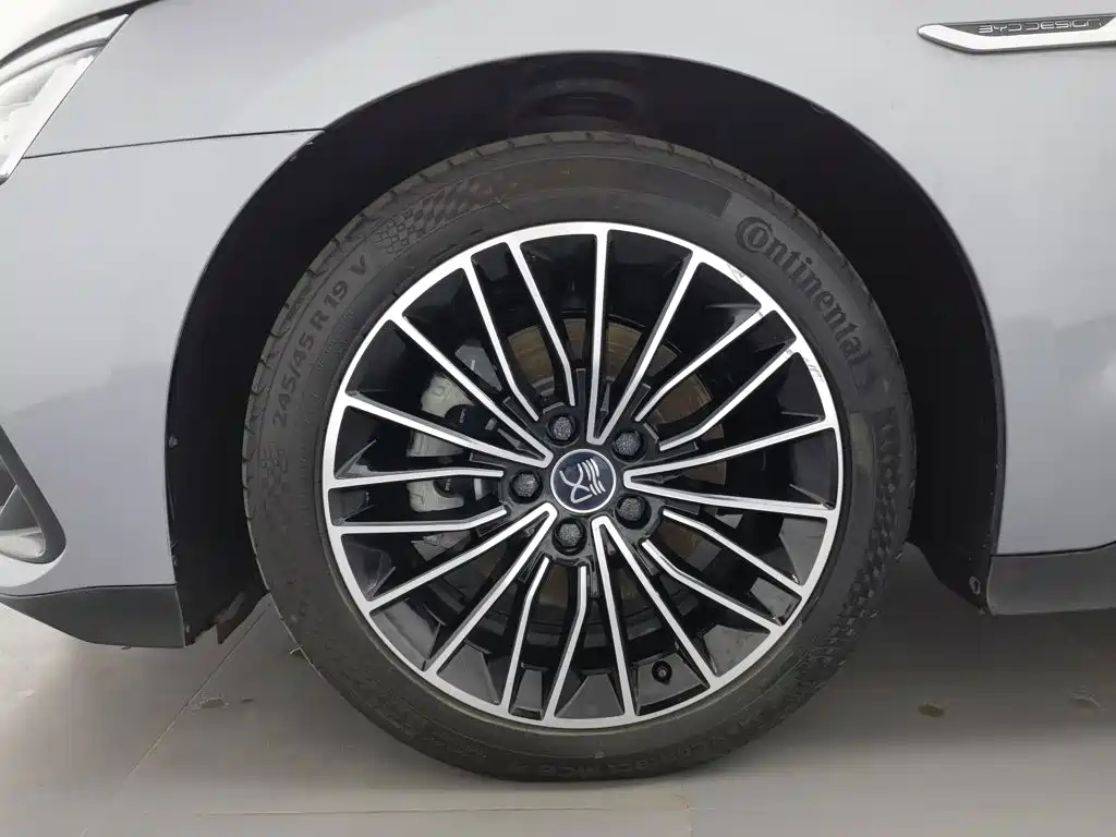 BYD Han — миниатюра 17