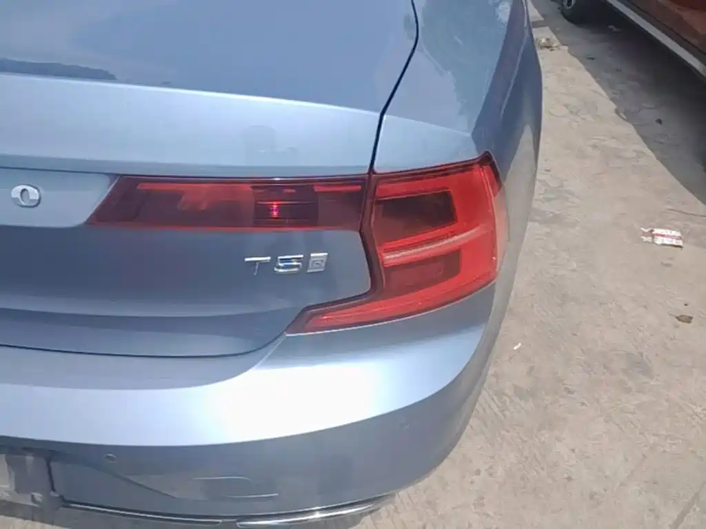 Volvo S90 — миниатюра 8
