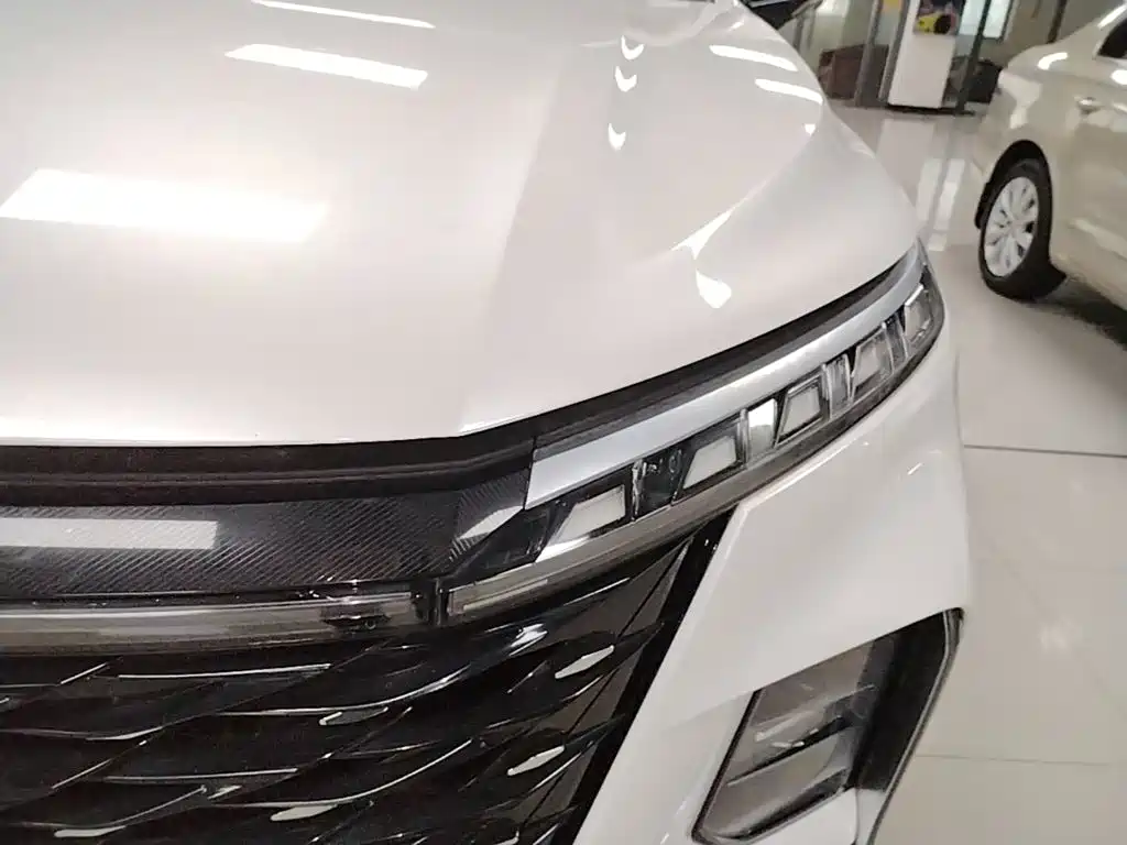 Roewe RX5 MAX — миниатюра 24