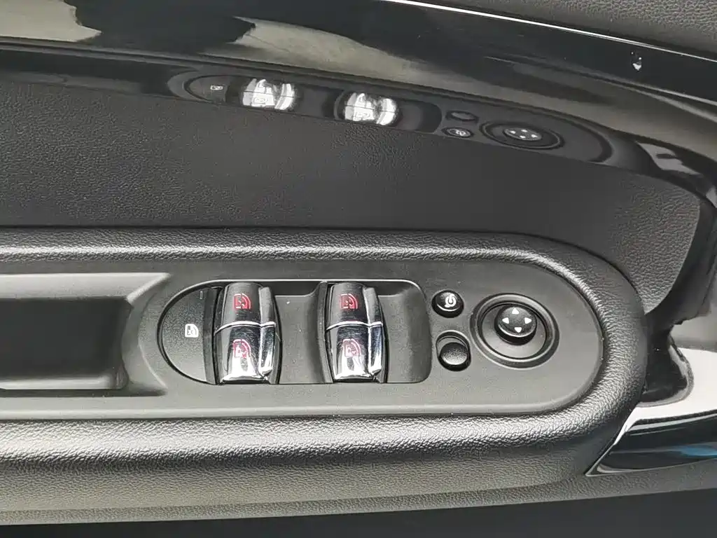 MINI Mini Countryman — миниатюра 9