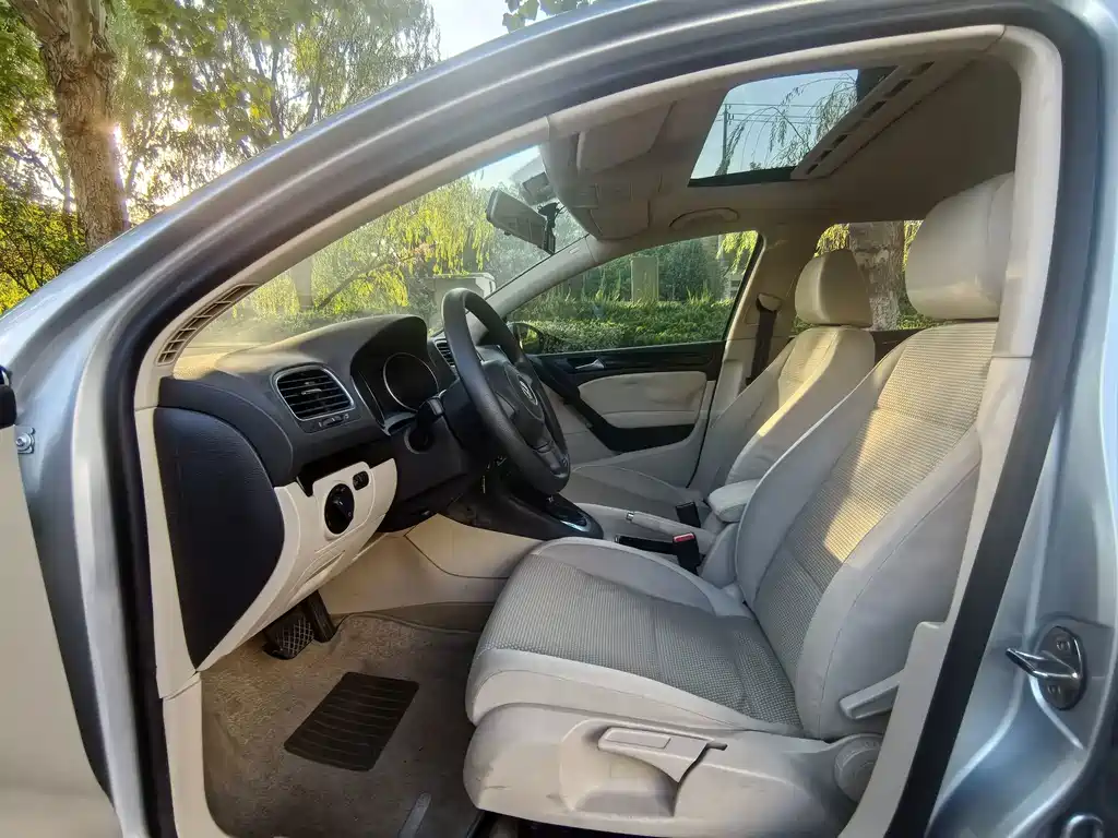 Volkswagen Golf — миниатюра 7