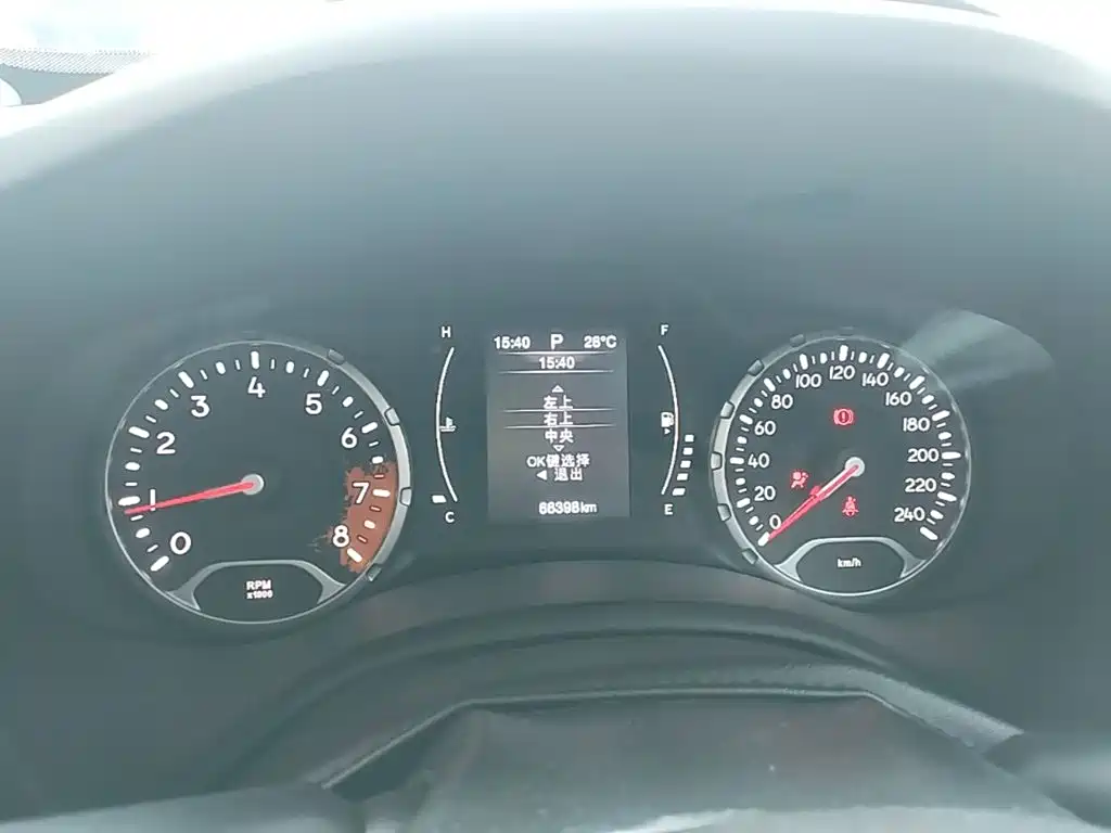 Jeep Renegade — миниатюра 12
