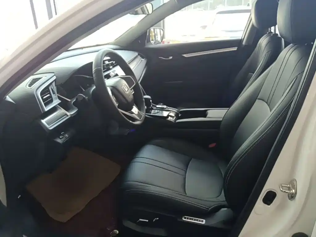 Honda Civic — миниатюра 15