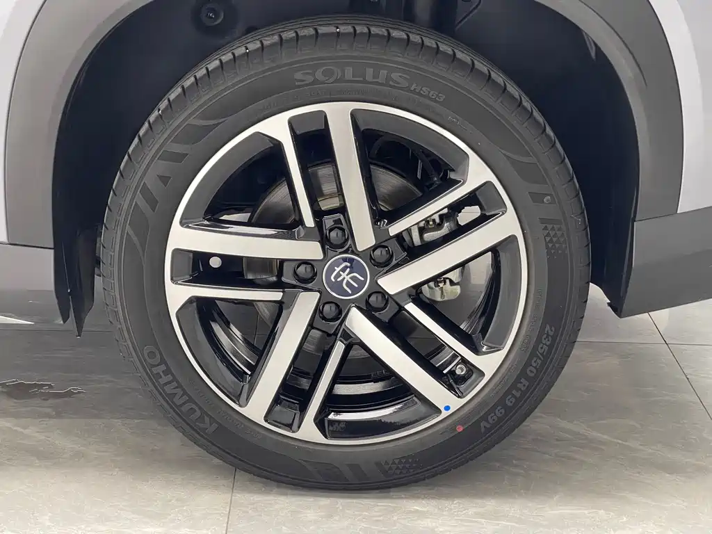BYD L DM-i — миниатюра 19