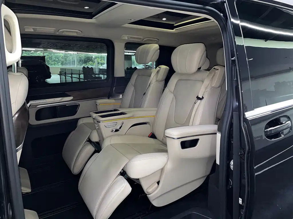 MERCEDES-BENZ V CLASS