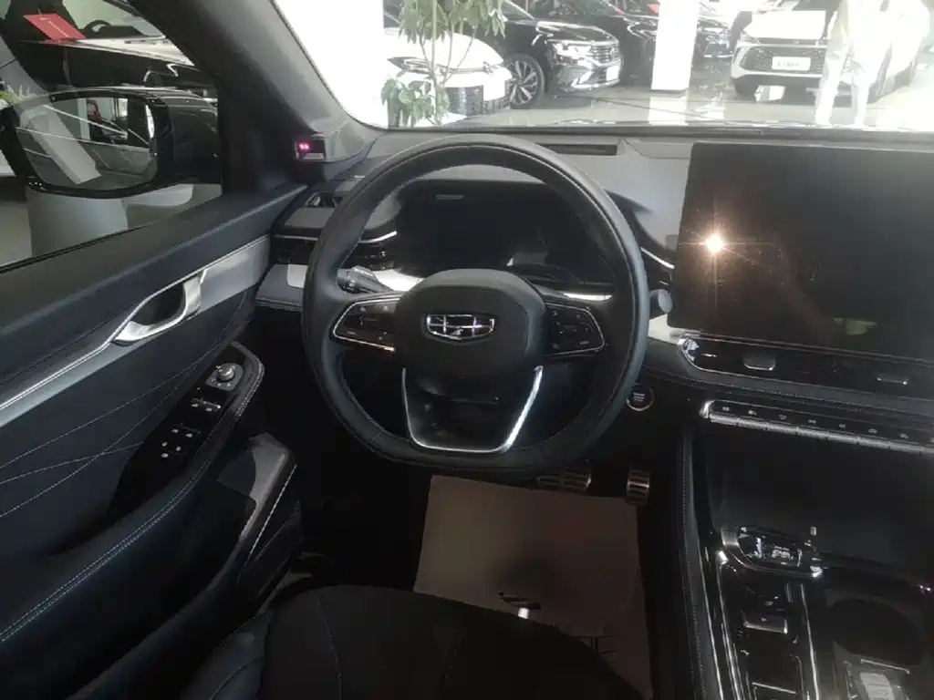 Geely Xingrui — миниатюра 11