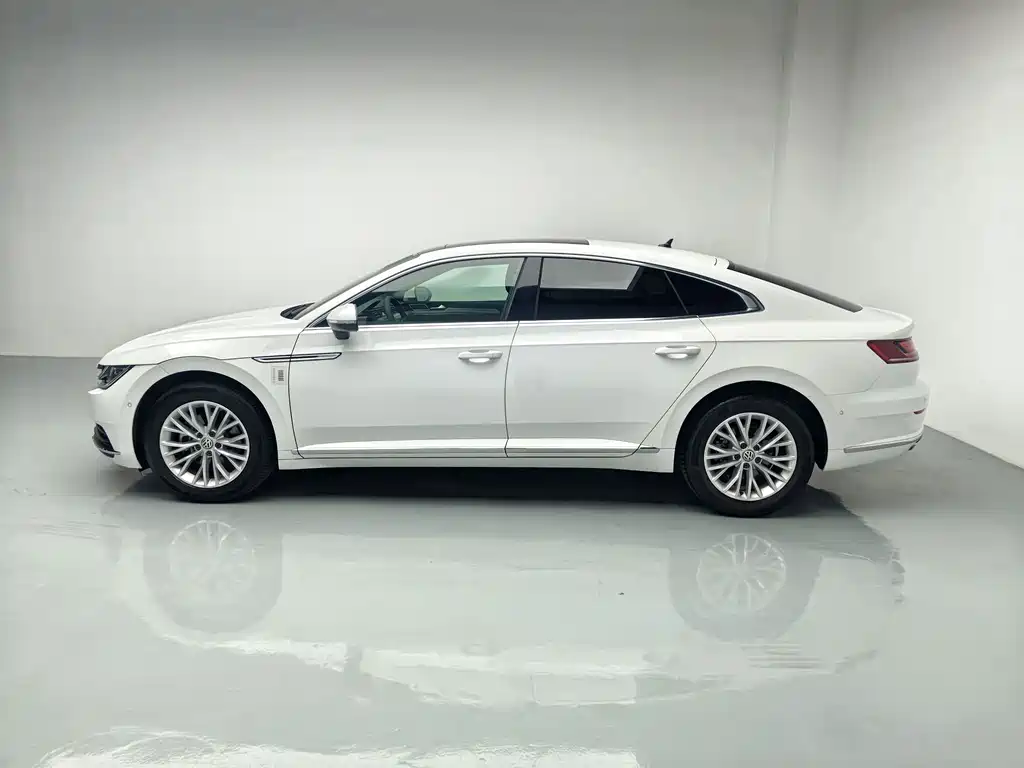 Volkswagen CC — миниатюра 4