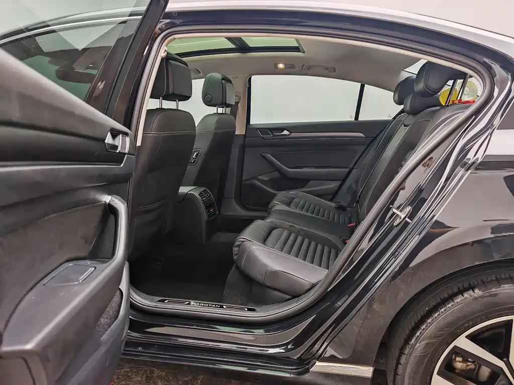 Volkswagen Magotan — миниатюра 17