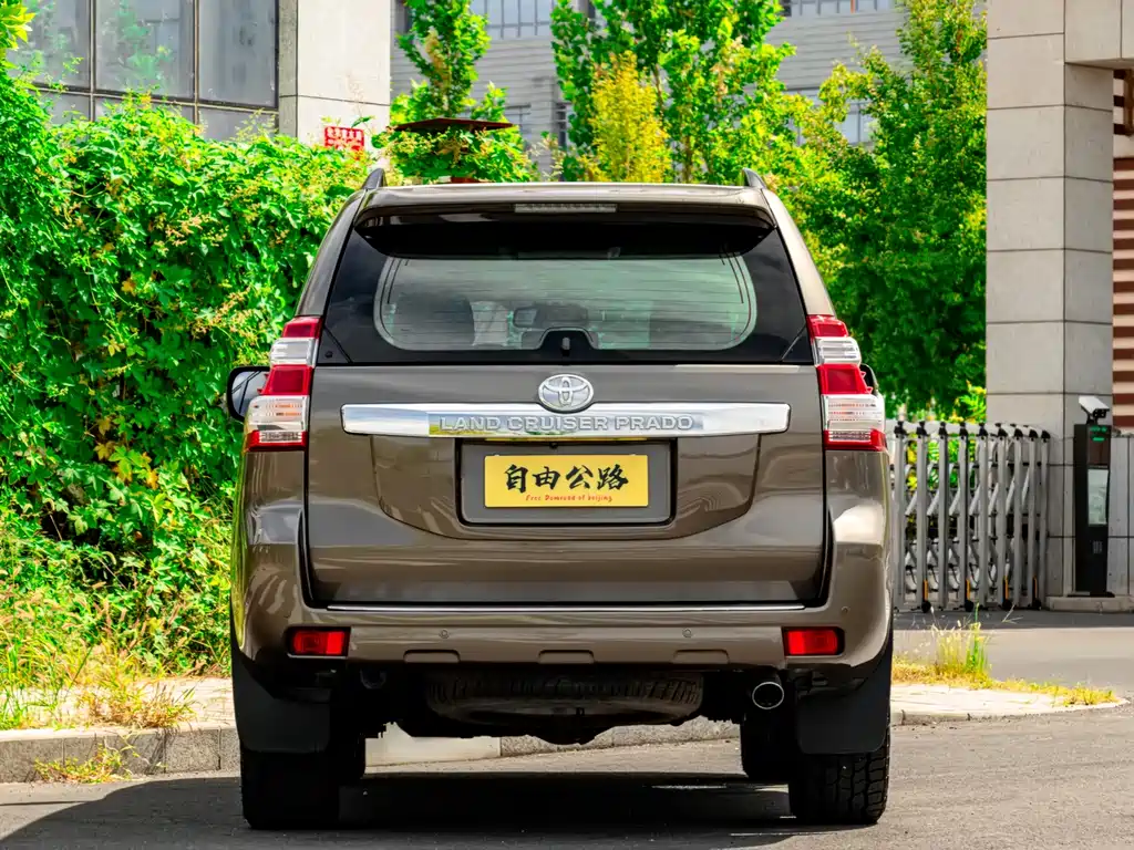 Toyota Prado — миниатюра 5