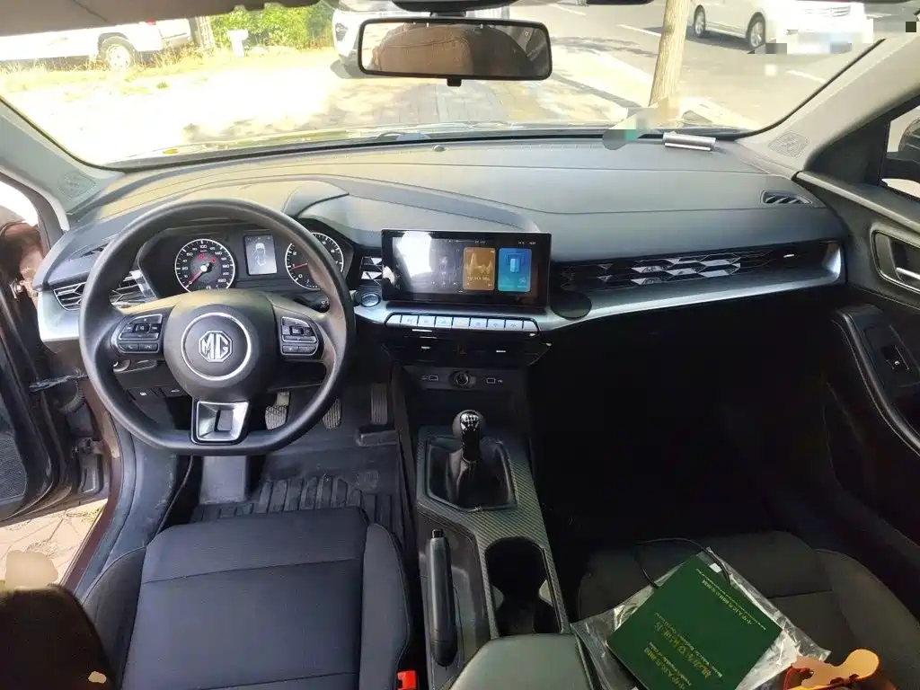 MG MG5 — миниатюра 10