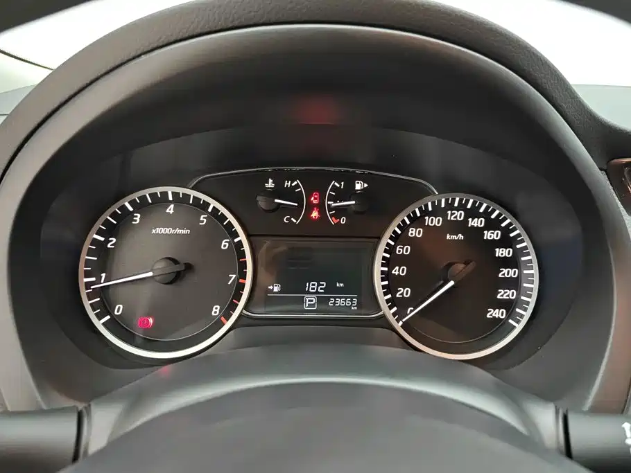 Nissan Sylphy — миниатюра 14