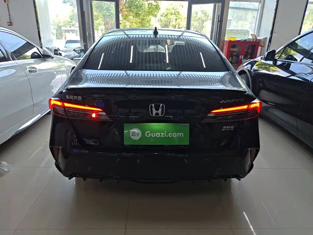 Honda Inspire — миниатюра 6