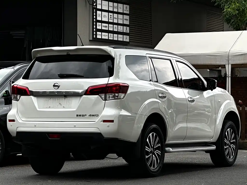 Nissan Terra 2020 2.5L XL Upper 4WD AT Luxury
