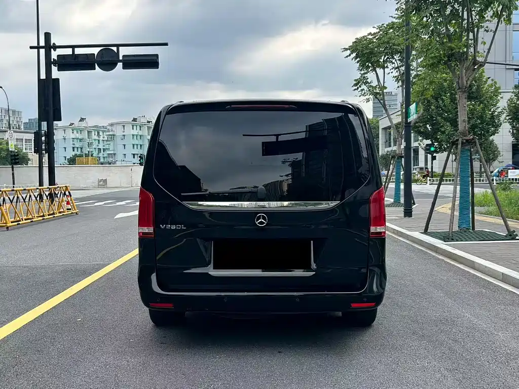 Mercedes-Benz V-Class — миниатюра 3