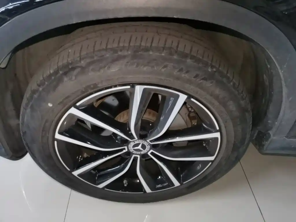 Mercedes-Benz GLC — миниатюра 23