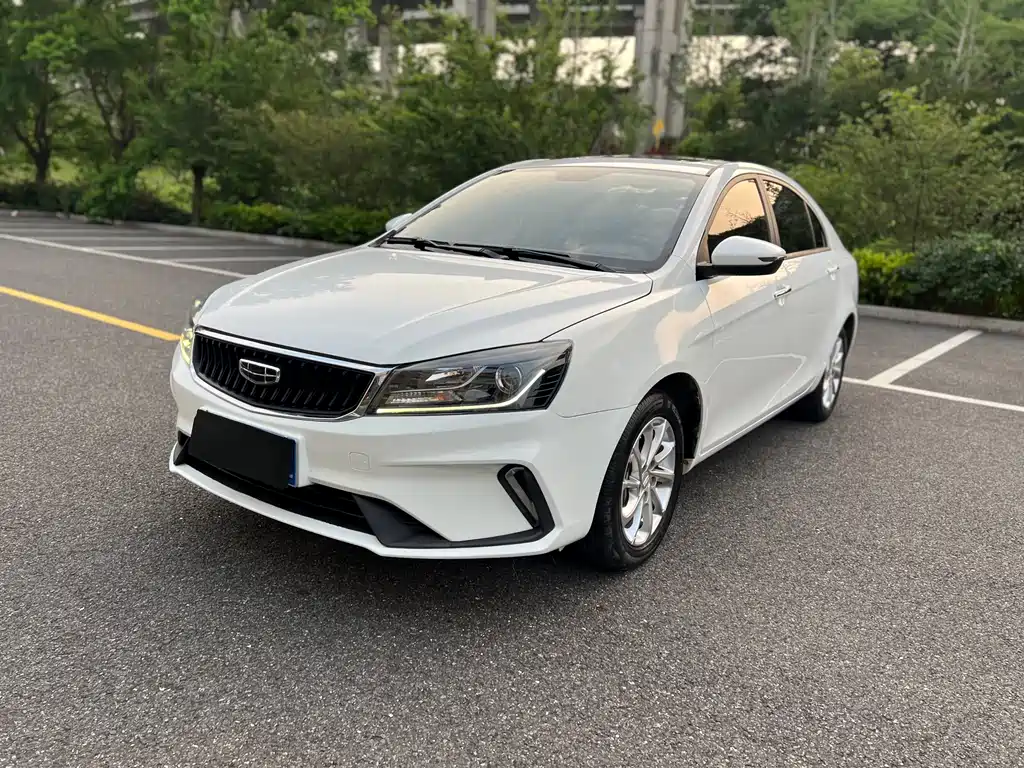 Geely Emgrand 2021 UP 1.5L CVT Luxury Type