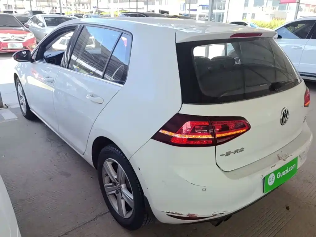 Volkswagen Golf — миниатюра 5