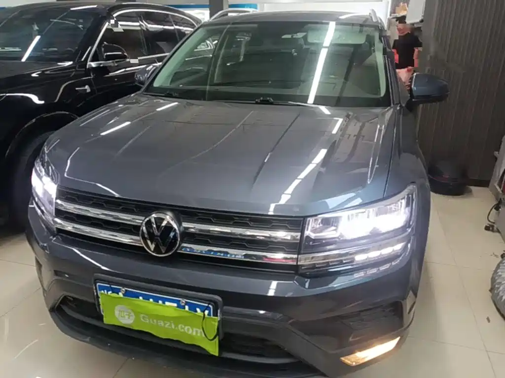 Volkswagen Tharu — миниатюра 3