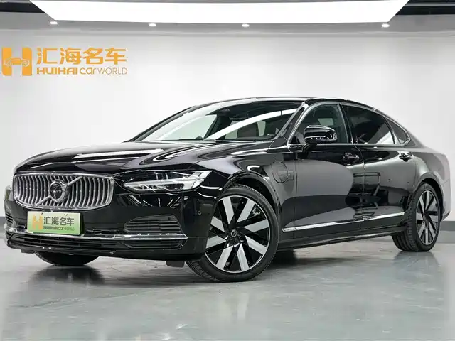 VOLVO  S90 PLUG IN HYBRID 2024