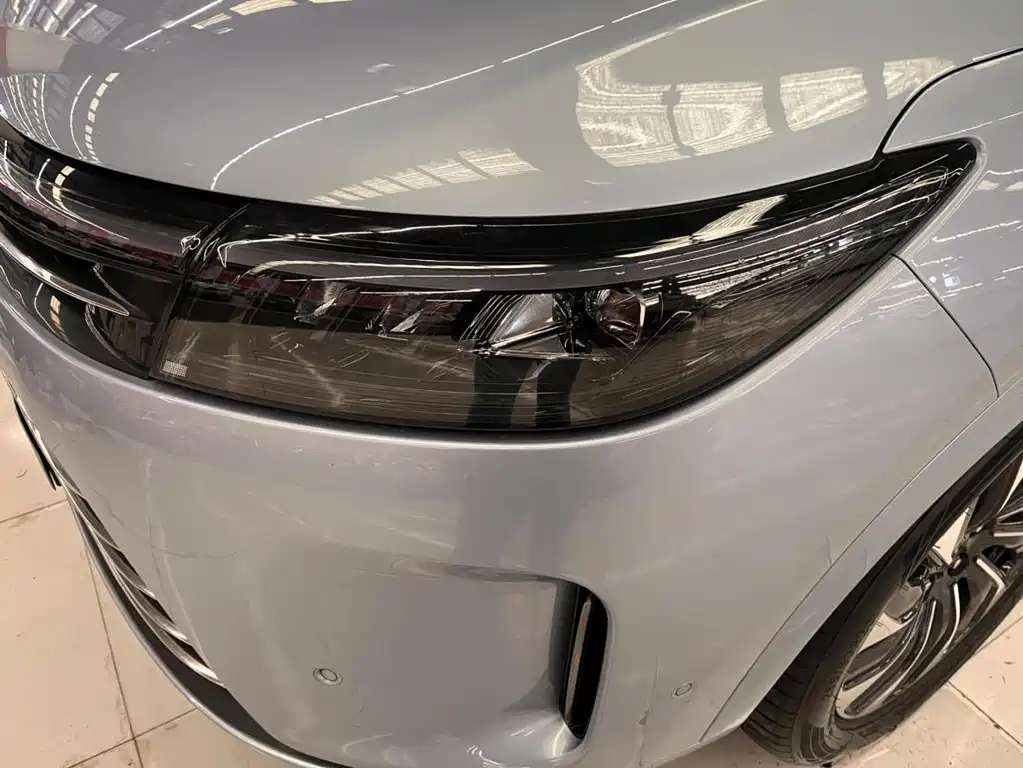 AITO ASK THE WORLD M7