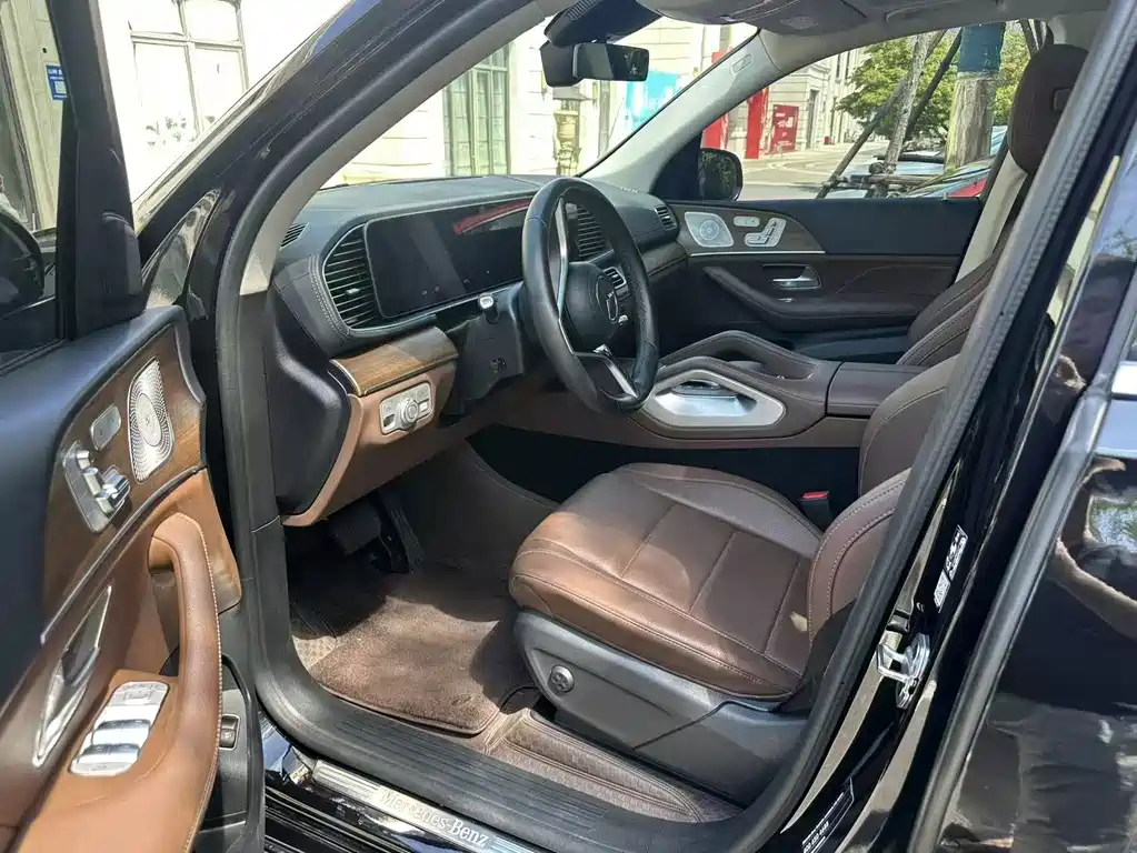 Mercedes-Benz GLE New Energy — миниатюра 2