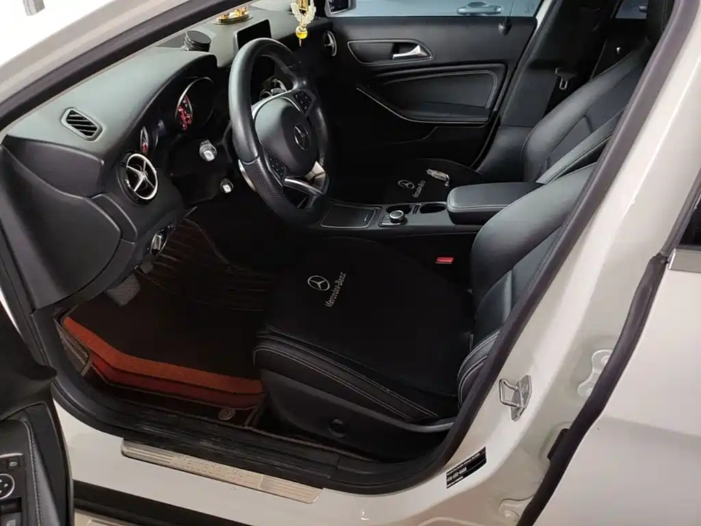 Mercedes-Benz GLA — миниатюра 15