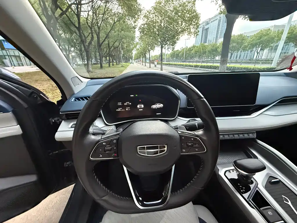 Geely Xingrui — миниатюра 8