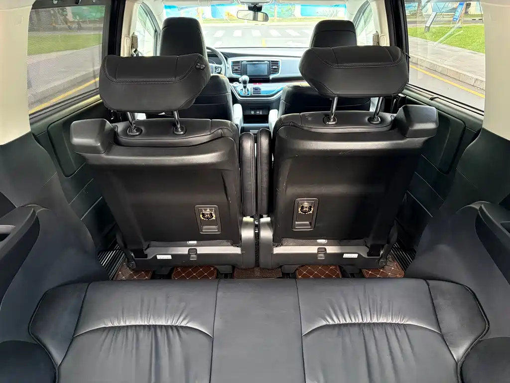 Honda Odyssey — миниатюра 12