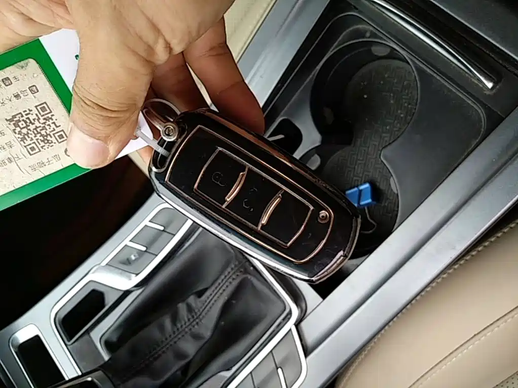 Geely Emgrand — миниатюра 9